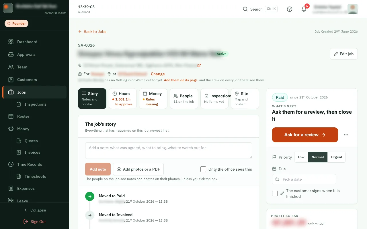 Ask for a review: the screen on a computer
